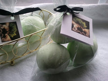 Load image into Gallery viewer, 14 bath bombs in Bonsai fragrance, gift bag bath fizzies, great for dry skin, shea, cocoa, 7 ultra rich oils