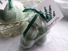 Load image into Gallery viewer, 14 bath bombs Eucalyptus &amp; Spearmint Essential Oils gift bag bath fizzies, especially good for colds and flus