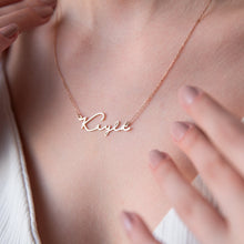 Load image into Gallery viewer, Personalized Gold Name Necklace - 8K, 10K, 14K Solid Gold Elegance
