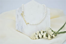 Load image into Gallery viewer, SilverGoldandRose Personalized Pearl Name Necklace - Handmade Jewelry Gift for Women