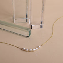 Load image into Gallery viewer, Dainty Pearl Choker Necklace | 6 Oval Freshwater Pearls | Perfect Bridesmaid &amp; Bridal Shower Gift