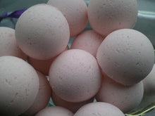 Load image into Gallery viewer, 14 bath bombs (Candy Cane) gift bag bath fizzies, great for kids, with our ultra rich oil blend