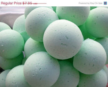 Load image into Gallery viewer, 14 bath bombs in Coconut Lime fragrance, gift bag bath fizzies, great for dry skin, shea, cocoa, 7 ultra rich oils