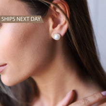 Load image into Gallery viewer, Elegant Sparkle Pave Earrings - Stunning Silver Pearl &amp; Cubic Zirconia Studs