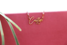 Load image into Gallery viewer, Link Chain Name Necklace - Personalize Your Style with Elegant Customization