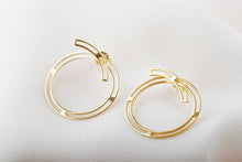 Load image into Gallery viewer, Radiant Glow Round Ear Jacket Earrings - Dazzling Design for Effortless Elegance