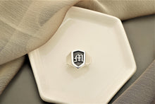 Load image into Gallery viewer, Timeless Men’s Silver Signet Ring - Bold Style &amp; Lasting Elegance