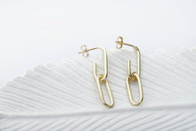 Load image into Gallery viewer, Chunky Link Chain Earrings - Bold Statement Jewelry for Confident Style