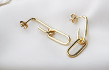 Load image into Gallery viewer, Chunky Link Chain Earrings - Bold Statement Jewelry for Confident Style