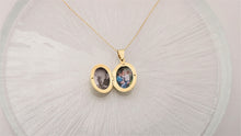 Load image into Gallery viewer, Personalized Silver Photo Locket Necklace