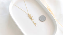 Load image into Gallery viewer, Personalized Vertical Birth Flower Name Necklace in Gold | Custom Dainty Jewelry Gift for Her