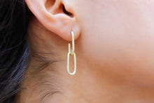Load image into Gallery viewer, Chunky Link Chain Earrings - Bold Statement Jewelry for Confident Style