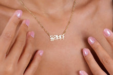 Load image into Gallery viewer, KoreanCrafts Personalized Hangul Name Necklace - Stunning Paperclip &amp; Figaro Chain Jewelry