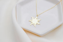 Load image into Gallery viewer, Shimmering Gold Sun Necklace | 14K Dainty Charm | Summer Vibes Jewelry for Women