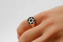 Load image into Gallery viewer, Magen David Engraved Signet Ring | Stunning Star of David Design