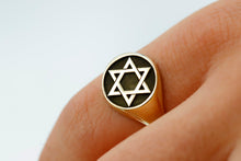 Load image into Gallery viewer, Magen David Engraved Signet Ring | Stunning Star of David Design