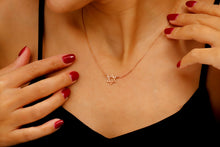 Load image into Gallery viewer, Star of David Necklace