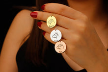 Load image into Gallery viewer, Personalized Pet Paw Print Necklace | Perfect Gift for Dog &amp; Cat Lovers
