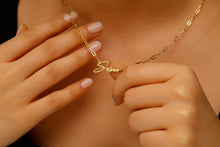 Load image into Gallery viewer, 14K Gold Paper Clip Name Necklace - Elegant Sterling Silver Link Chain
