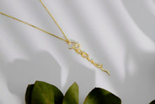 Load image into Gallery viewer, Custom Signature Gold Vermeil Vertical Name Necklace | Handwriting Script Design with Box &amp; Snake Chain