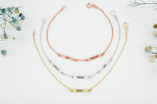 Load image into Gallery viewer, Engraved Bar Bracelet - Stylish Paper Clip Chain
