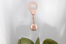 Load image into Gallery viewer, Custom Cat Keychain - Personalized Pet Portrait from Photo - Heartfelt Memorial Gift for Cat Lovers