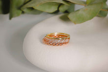 Load image into Gallery viewer, Pinky Elegance: Stackable Diamond Twist 3 Ring Set – Gold &amp; Rose Gold Designs