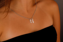 Load image into Gallery viewer, Custom Interlocking Name Necklace
