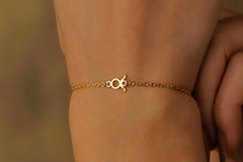 Load image into Gallery viewer, Celestial Gems Zodiac Constellation Bracelet | Personalized Astrology Jewelry for Astrology Lovers