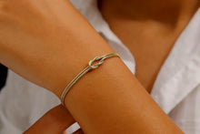 Load image into Gallery viewer, Silver Lush Love Knot Bracelet - Timeless Elegance in 925 Sterling Silver