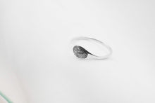 Load image into Gallery viewer, Silver Fingerprint Ring | Unique Personalized Engraving | Meaningful Memorial Jewelry | Perfect for Cherished Memories