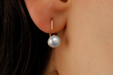 Load image into Gallery viewer, Elegant Pearl Stud Earrings - Perfect Wedding Gifts for Bridesmaids