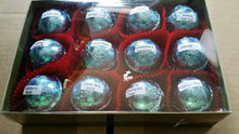 Load image into Gallery viewer, Gift Set with 12 foil wrapped 2.5 oz bath bombs, great for dry skin, Manly Scents