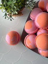 Load image into Gallery viewer, BATH BOMB