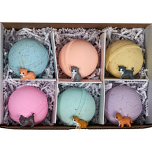 Load image into Gallery viewer, Spa Pure Kittens in Basket: 6 Adorable Kittens Bath Bombs