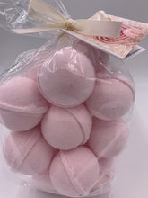 Load image into Gallery viewer, 14 bath bombs in Pink Sugar (Aquolina Type)  fragrance, gift bag bath fizzies, great for dry skin, shea, cocoa, 7 ultra rich oils