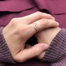 Load image into Gallery viewer, Sterling Silver Wave Ring