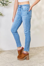 Load image into Gallery viewer, RISEN Full Size Mid Rise Skinny Jeans