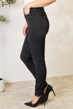 Load image into Gallery viewer, Judy Blue Full Size Tummy Control High Waist Denim Jeans