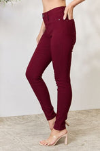 Load image into Gallery viewer, YMI Jeanswear Hyperstretch Mid-Rise Skinny Jeans