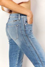 Load image into Gallery viewer, Kancan Full Size Mid Rise Slim Boyfriend Jeans