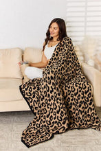 Load image into Gallery viewer, Cuddley Leopard Decorative Throw Blanket