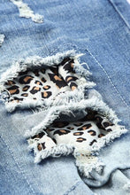 Load image into Gallery viewer, Leopard Distressed Pocketed Straight Jeans