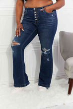 Load image into Gallery viewer, Kancan Full Size Reese Midrise Button Fly Flare Jeans