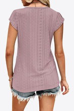 Load image into Gallery viewer, Eyelet Contrast V-Neck Tee