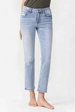 Load image into Gallery viewer, Lovervet Full Size Andrea Midrise Crop Straight Jeans