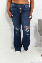 Load image into Gallery viewer, Kancan Full Size Reese Midrise Button Fly Flare Jeans