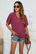 Load image into Gallery viewer, V-Neck Side Ruched Tee