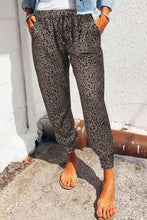 Load image into Gallery viewer, Leopard Pocketed Long Pants