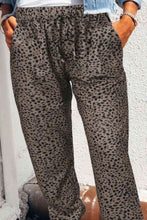 Load image into Gallery viewer, Leopard Pocketed Long Pants